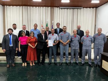  Corpo de Bombeiros de Santa Fé recebe Moção de Aplausos pelo resgate de vítima no Rio Paraná