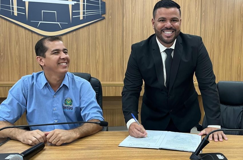  Samuka da Limpeza é empossado vereador da Câmara Municipal de Santa Fé do Sul